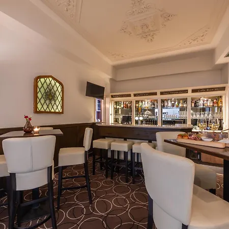 Hotel Amrath Media Park 3*