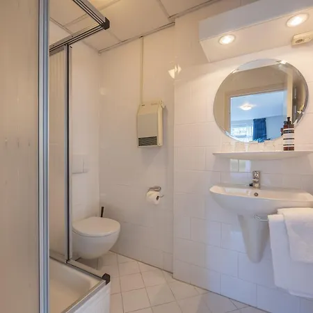 Hotel Amrâth Media Park 3*