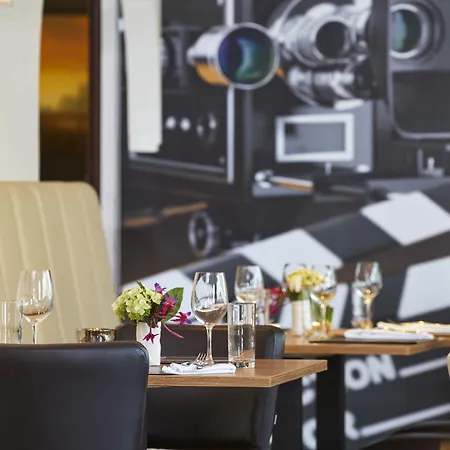 Hotel Amrath Media Park 3*