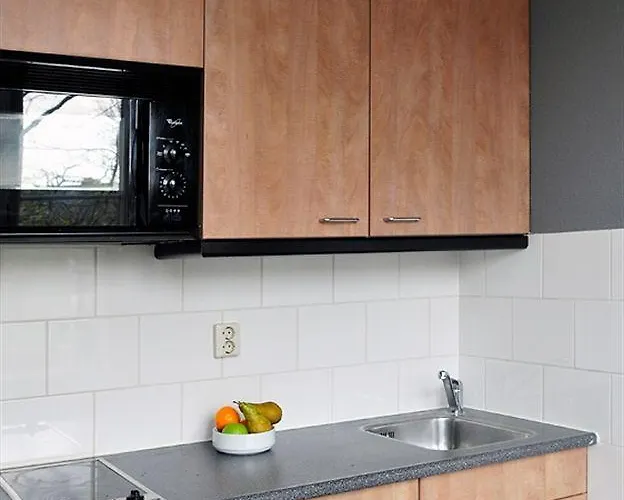 Amrath Media Park 3* 힐베르쉼