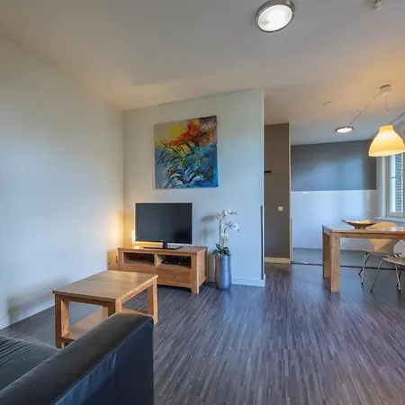 Amrath Media Park מלון 3*