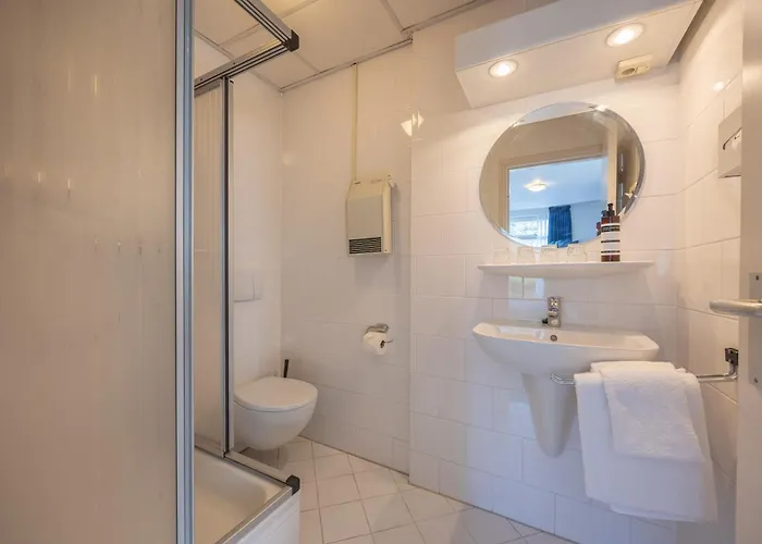 Hotel Amrâth Media Park 3*