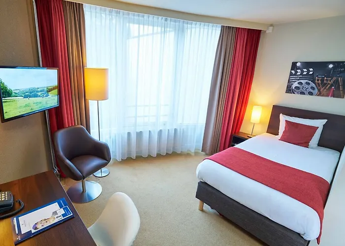 Amrâth Media Park Hotel 3*